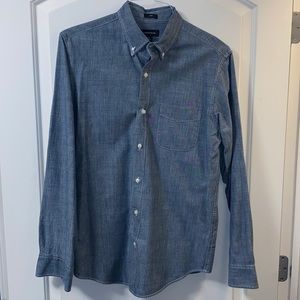 J. Crew Jeans denim shirt. Slim. Size medium.